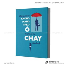 Tranh động lực văn phòng | Những đứa trẻ không mang theo ô thì phải cố mà chạy cho nhanh