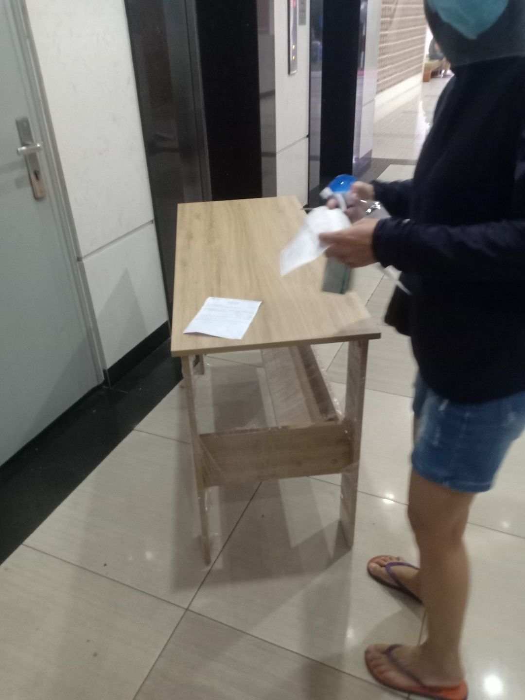Ban lam viec ban hoc go hien dai Drilma 3 Bàn làm việc, bàn học gỗ hiện đại Drilma (3)