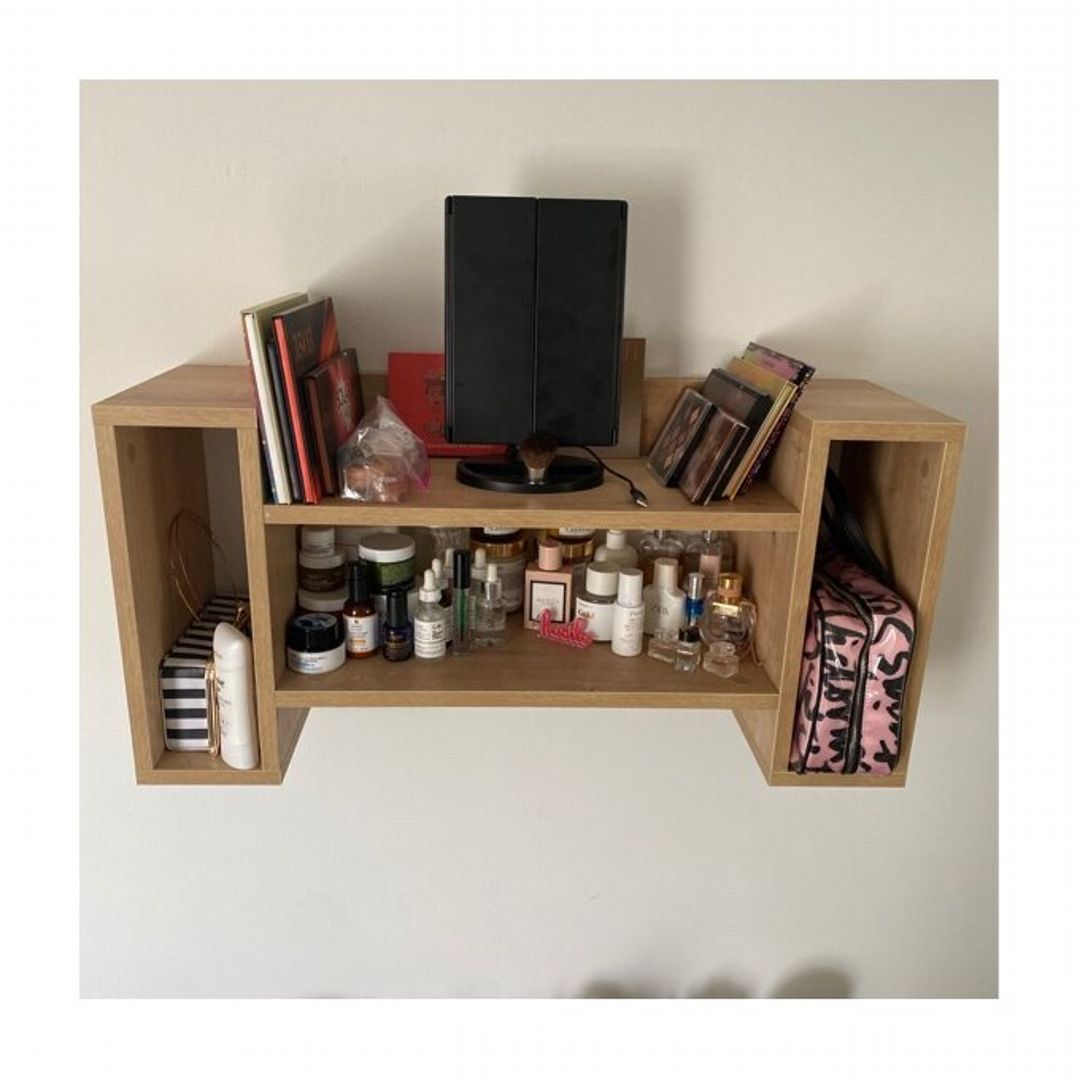 Ke go treo tuong trang tri hien dai Wadorudu 4 Kệ gỗ treo tường trang trí hiện đại Wadorudu (4)