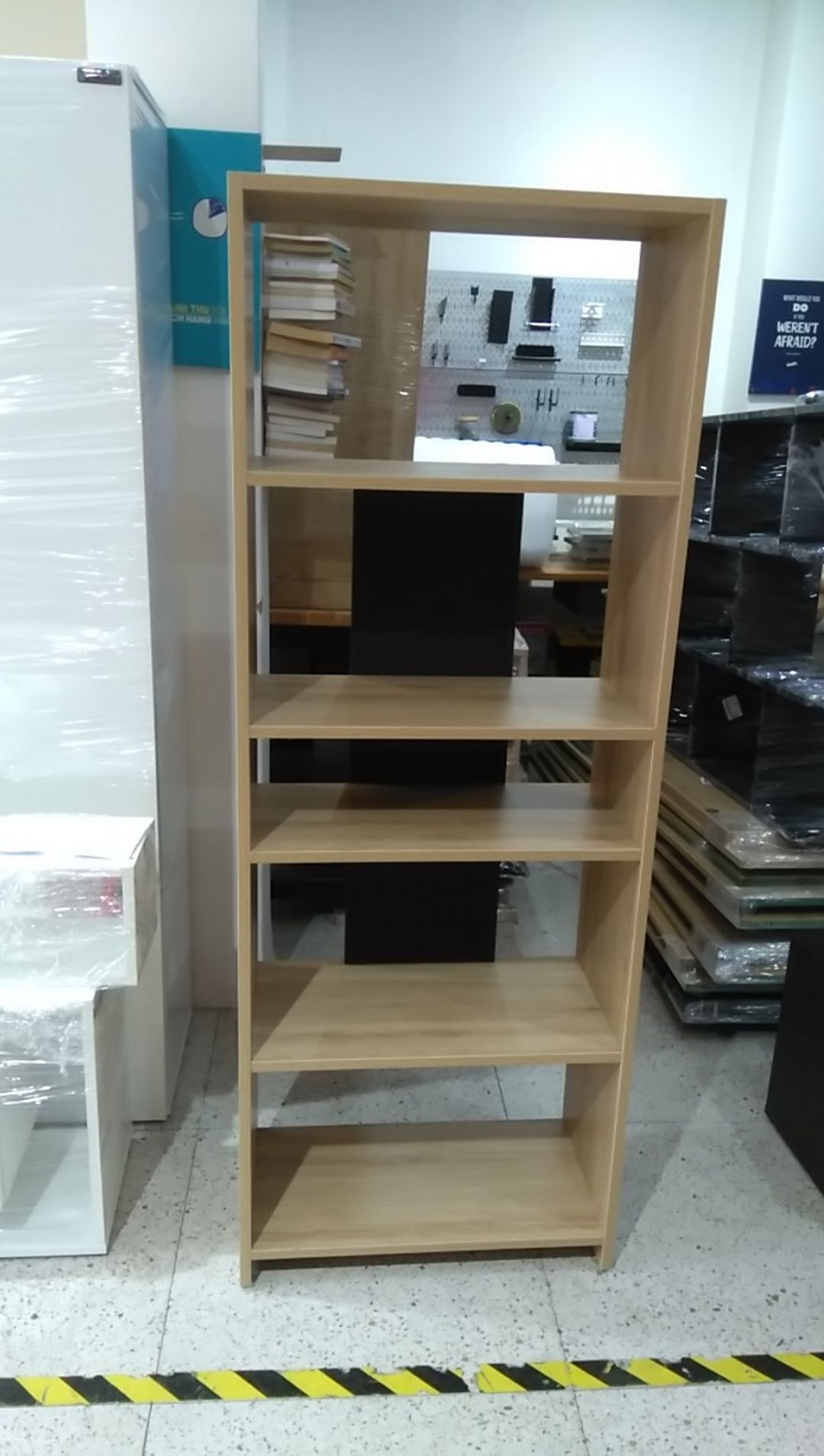 Ke sach ke trang tri go hien dai Diosp 7 Kệ sách, kệ trang trí gỗ hiện đại Diosp (7)