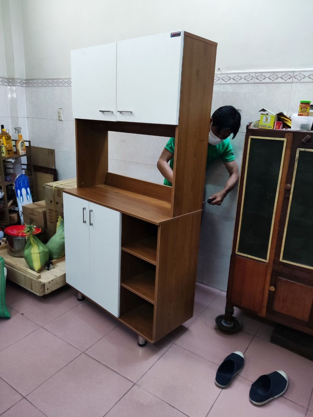 Tu phong an go hien dai Darow 5 Tủ phòng ăn gỗ hiện đại Darow (5)