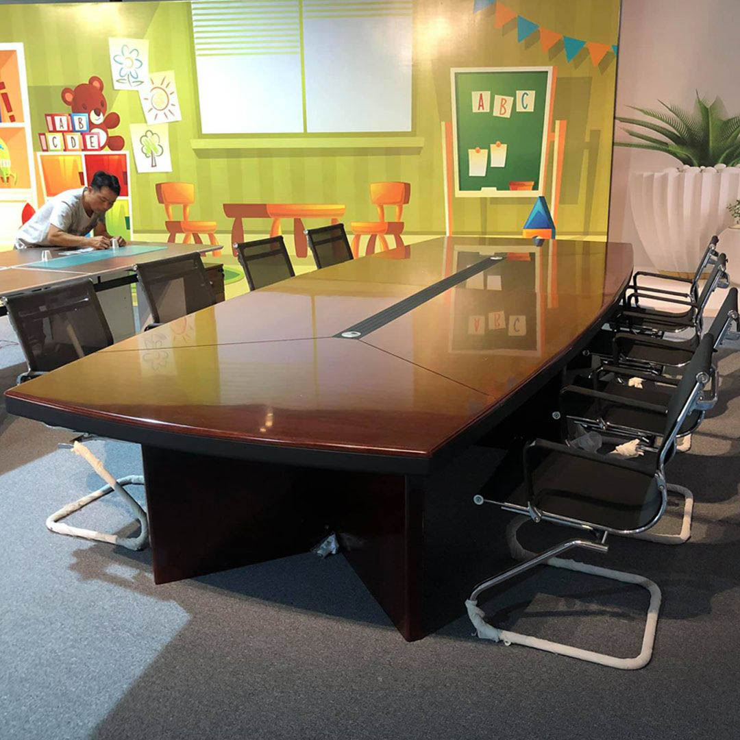 ban hop cao cap 3m 4m driscoll smlifevn 4 Bàn họp cao cấp 3m - 4m Driscoll | SMLIFE.vn