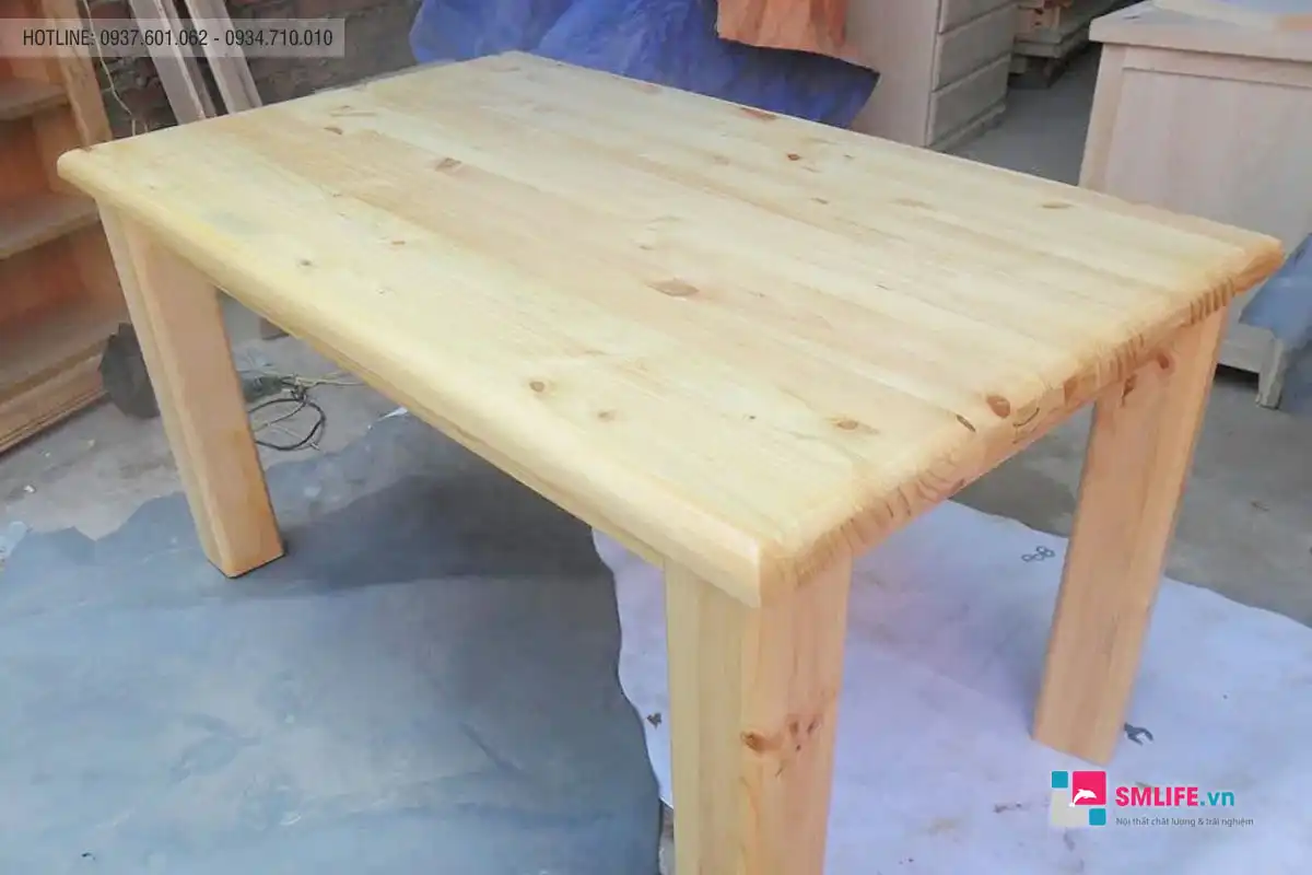 Sử dụng gỗ thông để làm mặt bàn và đồ nội thất gia đình | SMLIFE.vn