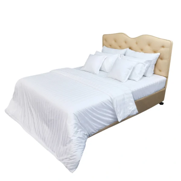 Drap ga trai giuong khach san