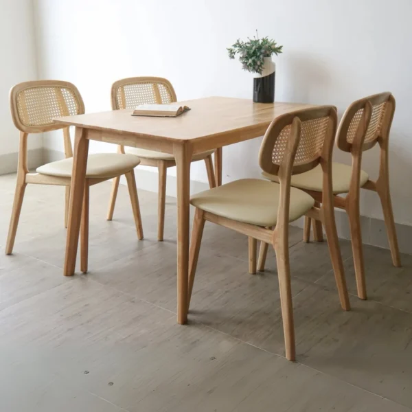 Bộ bàn ăn 4 ghế gỗ tự nhiên Minae (5)