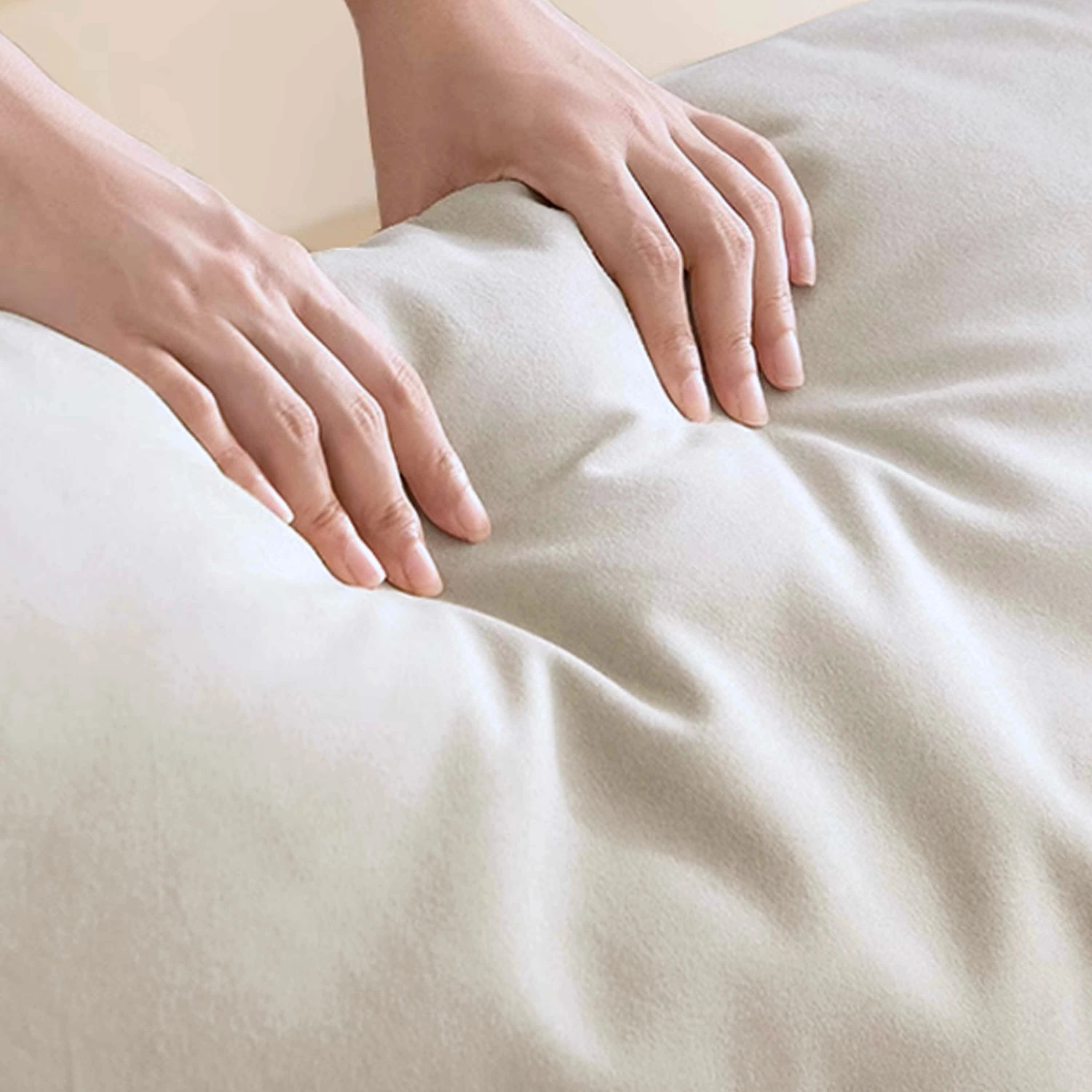 Sofa bang da cao cap 4 cho phong khach YELIZ 5