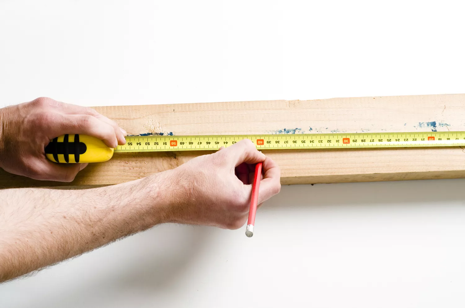 ke tuong thanh ngang cach tinh khoang cach o va chieu cao ke chuan SMLIFE 2 Image