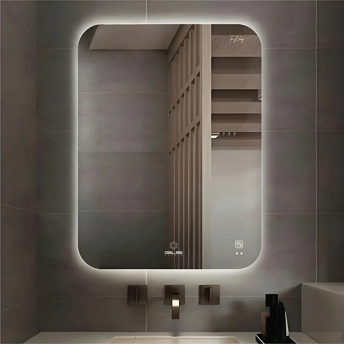 Guong-soi-phong-tam-chu-nhat